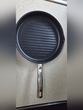 Black Nonstick Grill Pan with Stainless Steel Handle